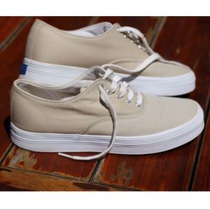 NWOT Original Keds